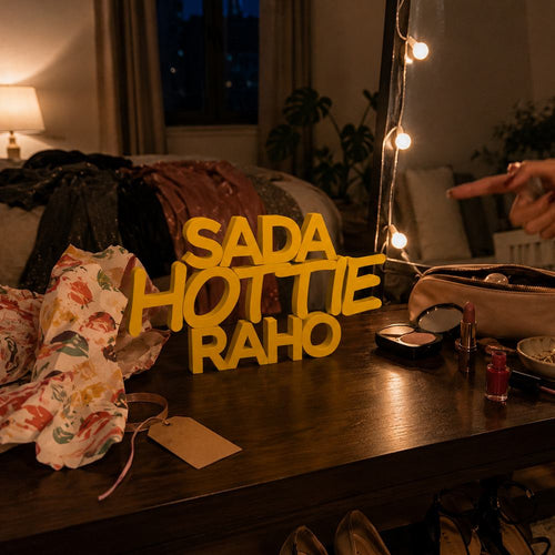 Sada Hottie Raho